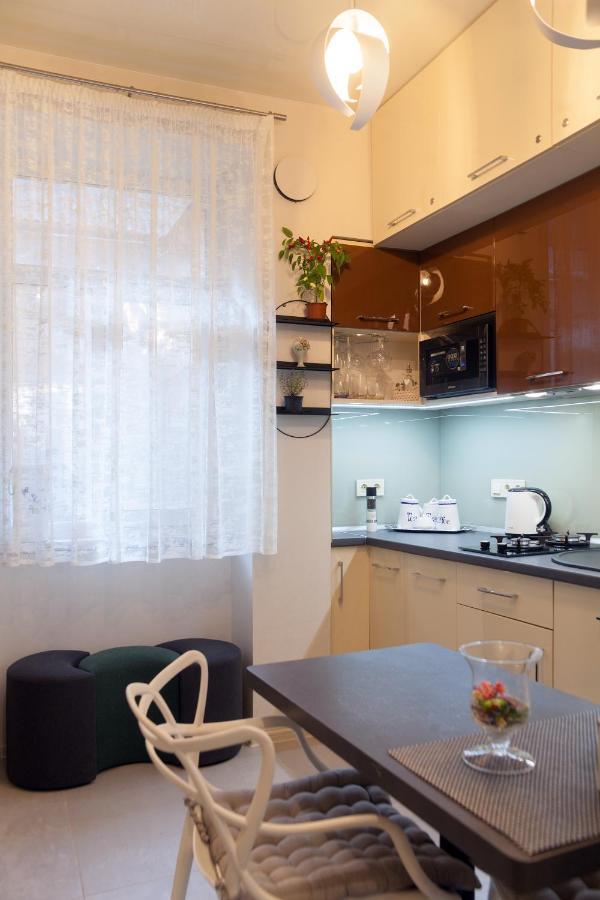 City Center Apartments Lviv Dış mekan fotoğraf